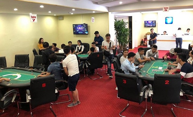 Giam-stress-cang-thang-tai-Vstar-Poker-Club