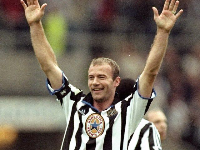 alan-shearer-la-chan-sut-tot-nhat-ngoai-hang-anh