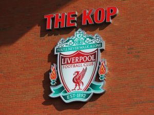 biet-danh-the-kop-liverpool