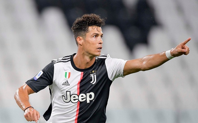 Ronaldo đang dẫn đầu danh sách ghi bàn Serie A