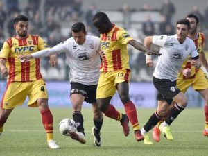 Soi kèo Udinese vs Benevento, 24/12/2020 – Serie A 35