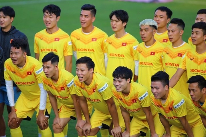 Thống kê chi tiết chiều cao của các cầu thủ Việt Nam 6