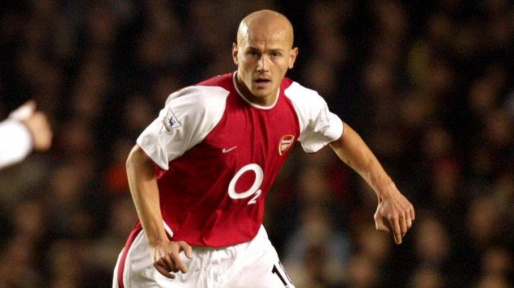 Arsenal 2004 - Đội hình mạnh nhất của Pháo Thủ trong lịch sử 13