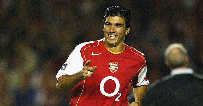 Arsenal 2004 - Đội hình mạnh nhất của Pháo Thủ trong lịch sử 15