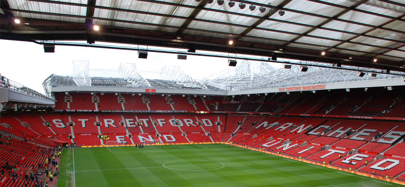 Tìm hiểu về SVĐ Old Trafford – Sân nhà của đội bón Manchester United 7