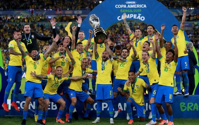 Thông tin về lịch sử phát triển đội tuyển bóng đá quốc gia Brazil 9