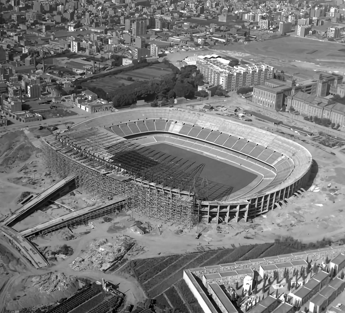 Sân vận động Camp Nou – Tất cả những gì cần biết về sân nhà của Barca 2