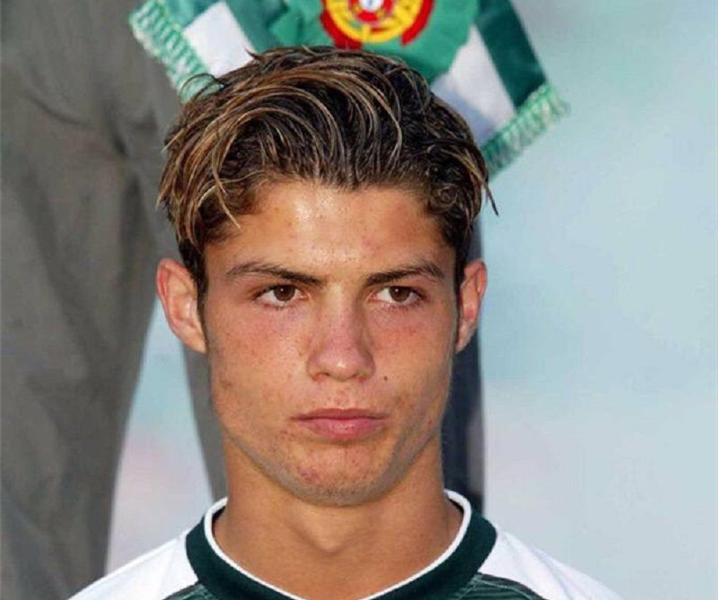 Sự Thay Đổi Kiểu Tóc Của Ronaldo Qua Từng Thời Kỳ 2