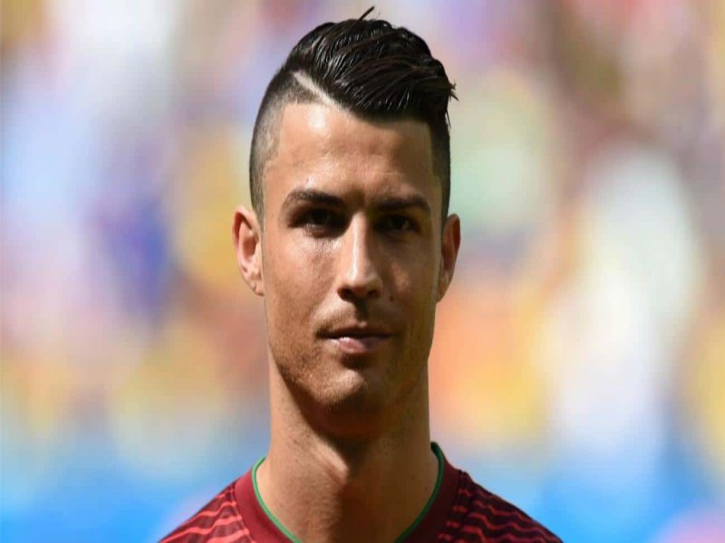 Sự Thay Đổi Kiểu Tóc Của Ronaldo Qua Từng Thời Kỳ 8