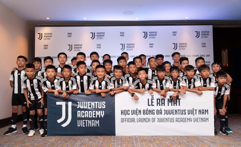 Học Viện Bóng Đá Juventus - Khơi Nguồn Bóng Đá Tài Năng Trẻ 1
