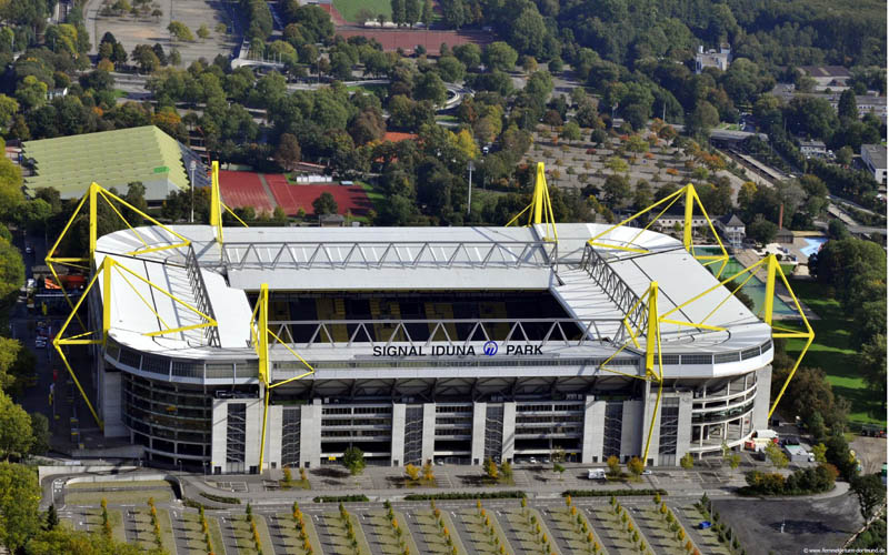 Signal Iduna Park – Cùng khám phá sân nhà thơ mộng của Borussia Dortmund 1