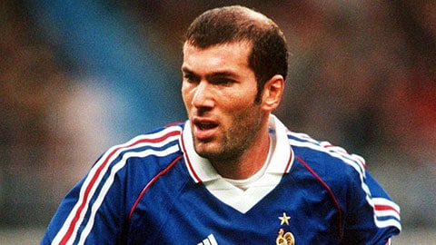 Zinedine Zidane cầu thủ có đầu óc tư duy tốt